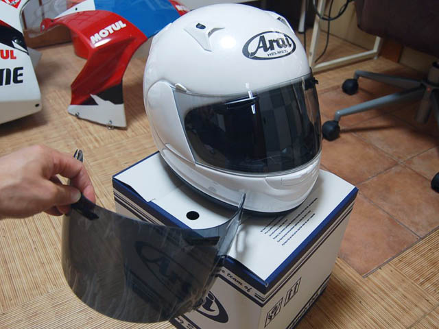 Arai　アストロIQ